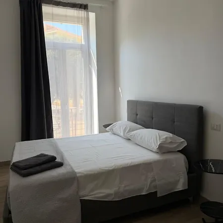 Galilei , Centro Guest house *